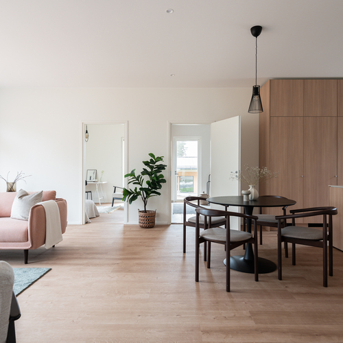 Omakotitalo, Kiertoradankatu 48, Nokia, Harjuniitty, 5h, k, kph/wc, wc, khh, s, 2 vh, ak, 126 m², 424 000 €