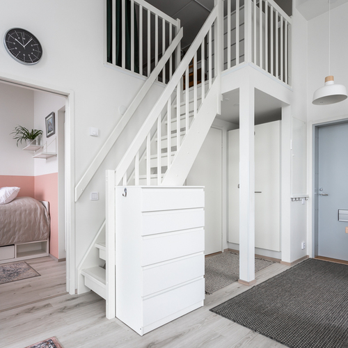 Vaaleat tyylikkäät pinnat