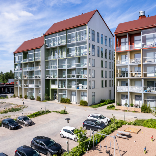 Julkisivu