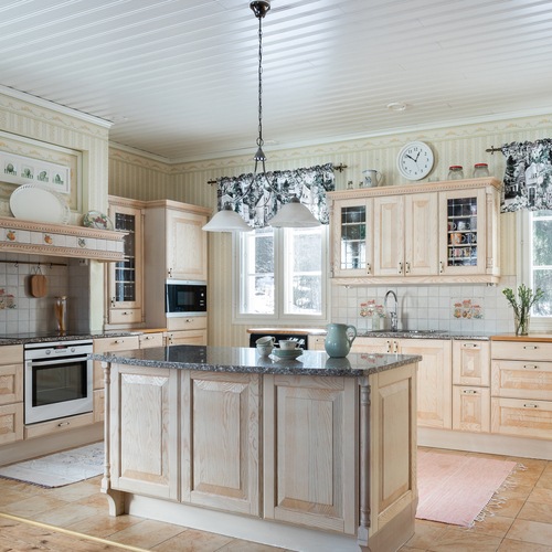 Omakotitalo, Salomaantie 12, Lakiala, Lakiala, 4h,k,wc,khh,kph,s,vh, 168 m², 380 000 €