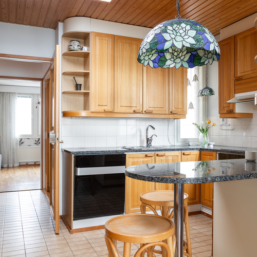 Keittiössä hyvin laskutilaa