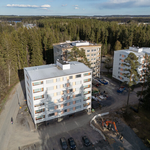 Julkisivu