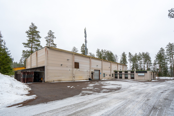 Kaukoilantie 7, 7 x HALLITILAA