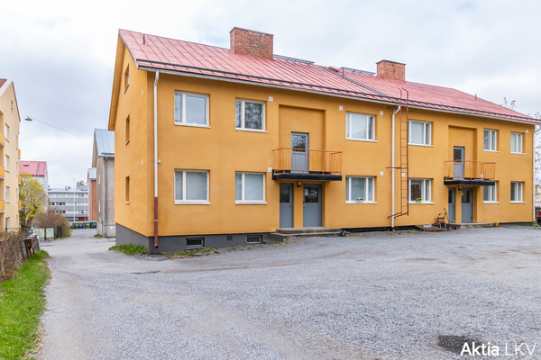 Talon pääty asunto ja autopaikka löytyy