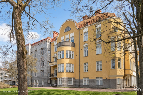Itäinen Puistotie 11