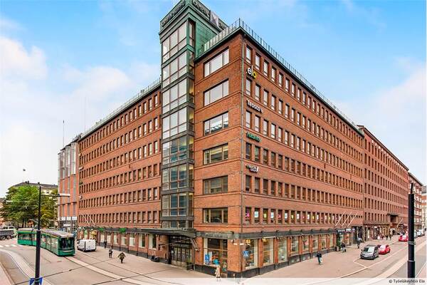 Kuva toimitilan julkisivusta osoitteessa Annankatu 34, Helsinki (Kamppi)