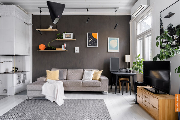 Sairashuoneenkatu 17, Turku (Portsa)