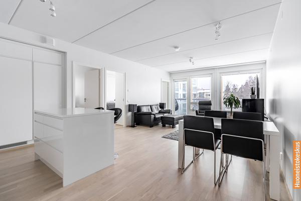 Kirkkojärventie 10, Espoo (Espoon Keskus)