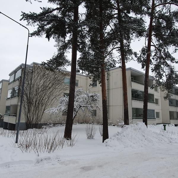 Karhuntie 14, Hämeenlinna (Puistonmäki)