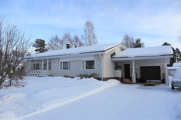 Väliharjunkatu 4, Kuopio (Jynkänvuori)