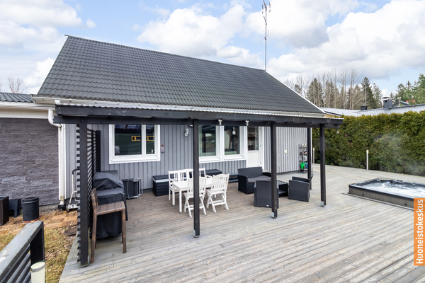 Wärtsilänkatu 41, Järvenpää (Saunakallio)