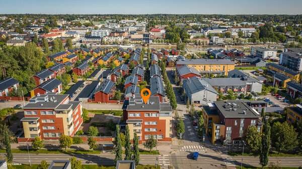 Laamanninpolku 10, Porvoo (Länsiranta)