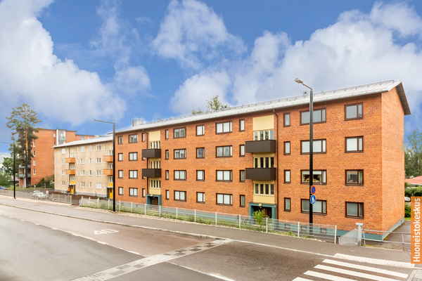 Kielotie 52, Vantaa (Tikkurila)