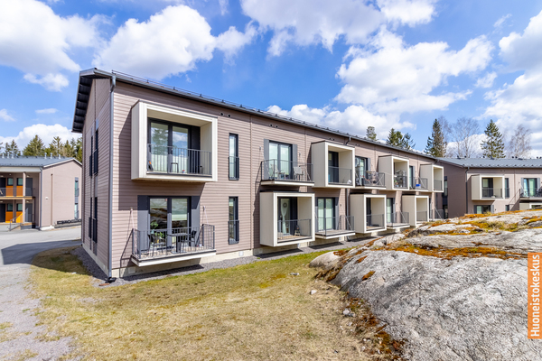 Juurakkokatu 27, Kerava (Savio)