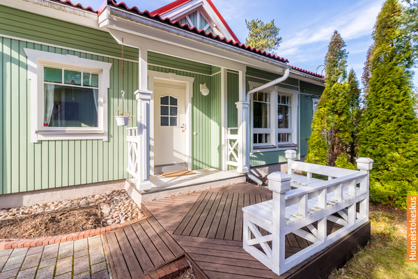 Pestikuja 10, Lohja (Hiittinen)