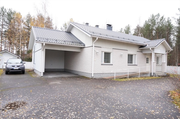 Kaukoputkentie 7, Joensuu (Utra)