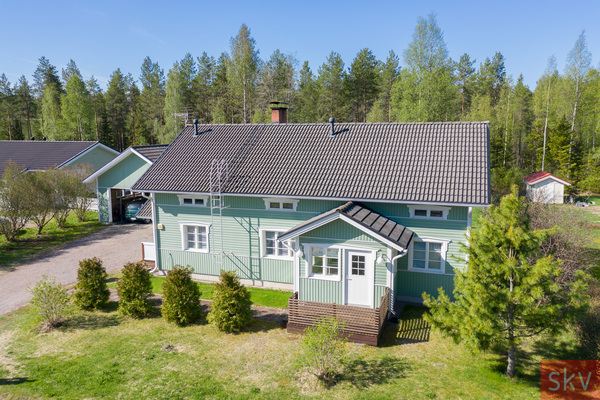 Haukkatie 22, Ylivieska (Toivonpuisto)