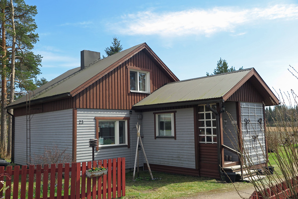 Toukolankuja 23, Kouvola (Inkeroinen)