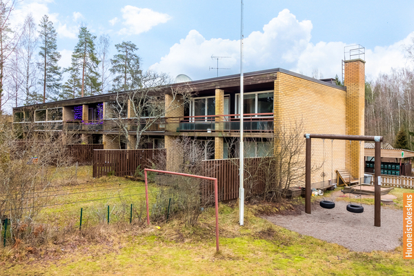 Männistöntie 2, Kirkkonummi (Veikkola)