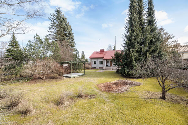 Laukkatie 19, Hämeenlinna (Pullerinmäki)