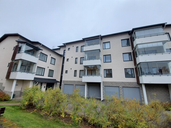 Tonttulankatu 10, Joensuu (Niinivaara)