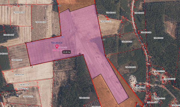 Myytävä määräala violetin värisenä