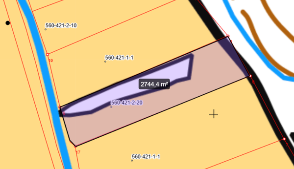 Myytävä alue Puujoen varressa