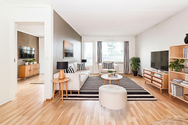 Laajavuorenkuja 3 Martinlaakso