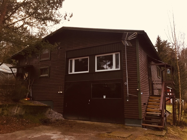 Julkisivu