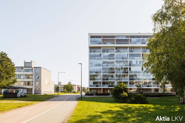 Kaikki tärkeimmät palvelut kävelyetäisyydellä.