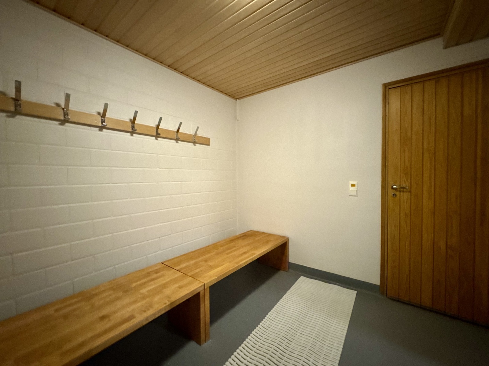 Taloyhtiön pesuhuone-/saunatilat