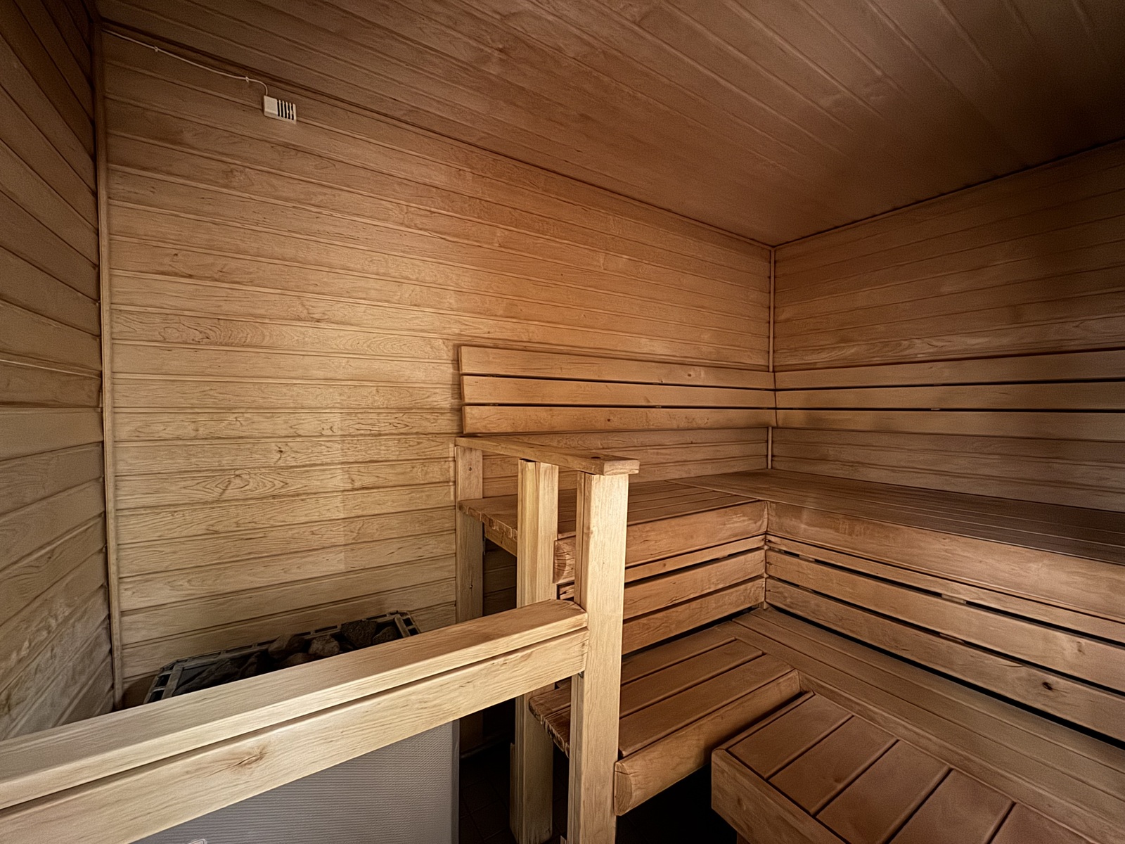 Taloyhtiön pesuhuone-/saunatilat