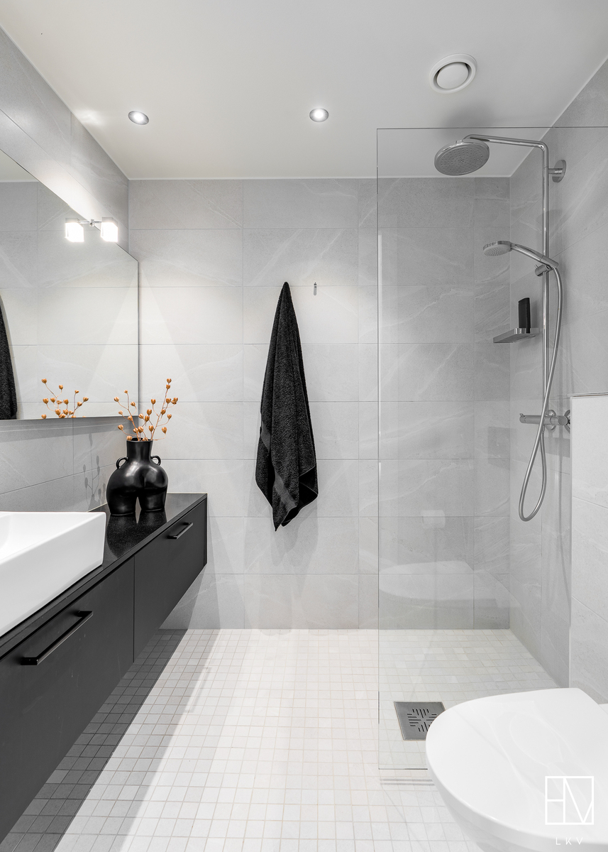 Asunnon toinen kph / wc