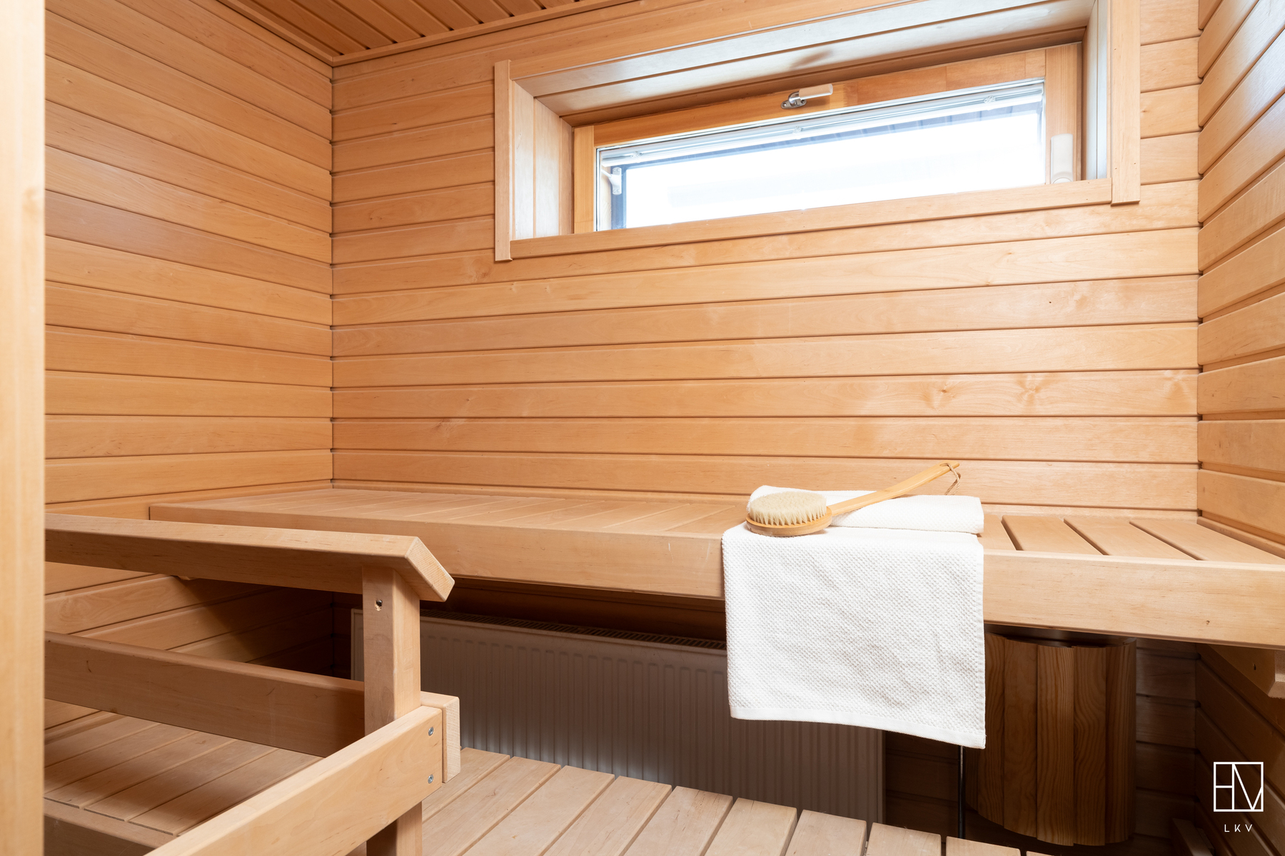 Ikkunallinen sauna