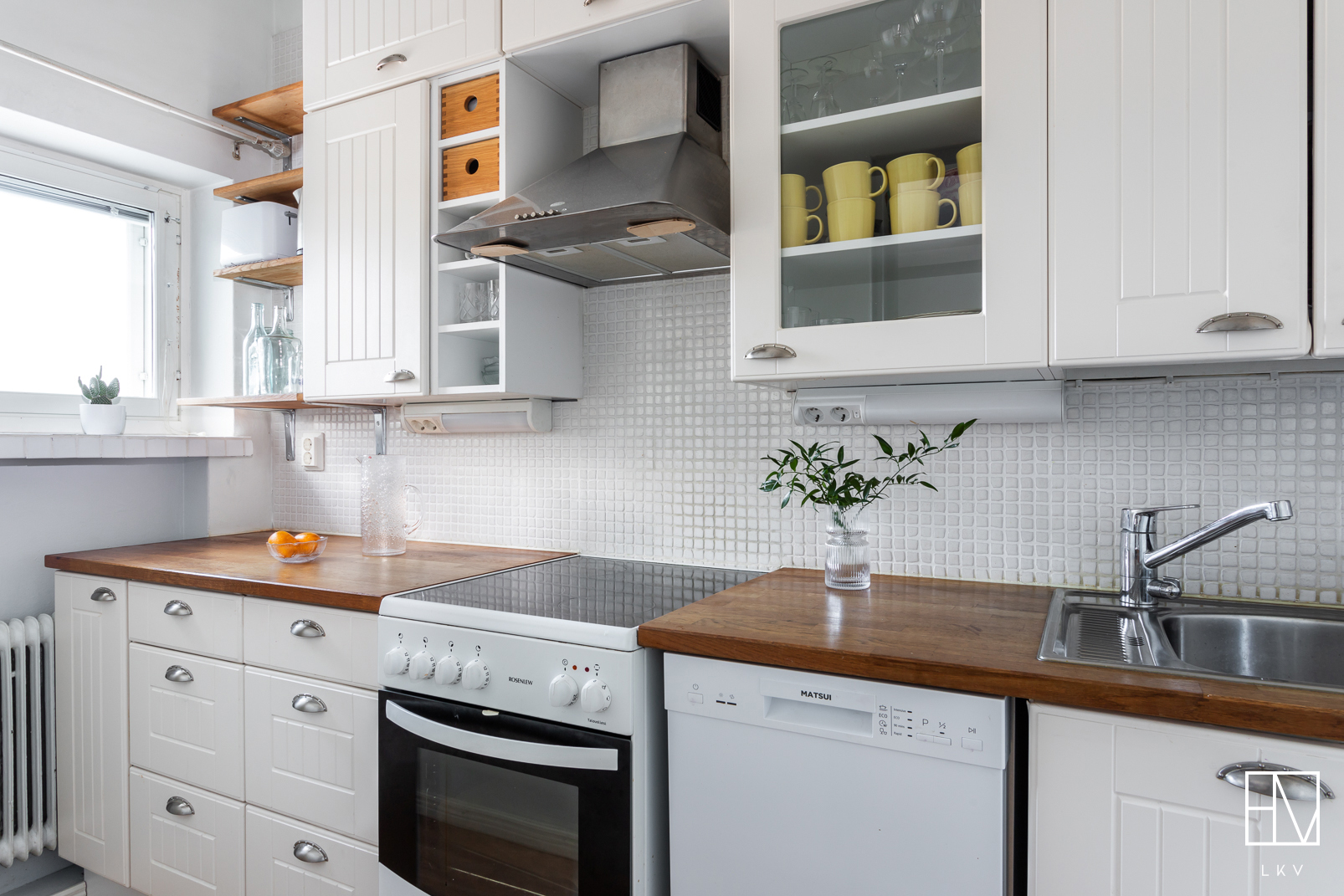 Keittiössä hyvin laskutilaa