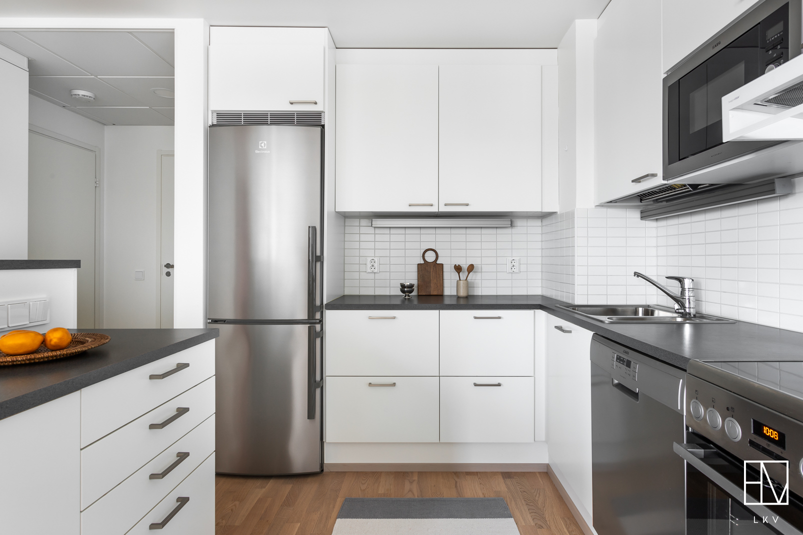 Keittiössä hyvin laskutilaa