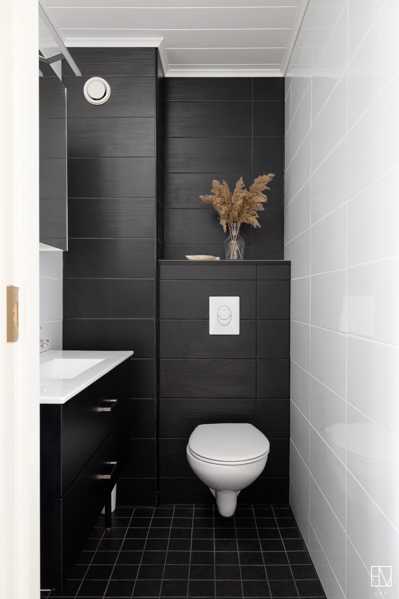 Erillinen wc yk