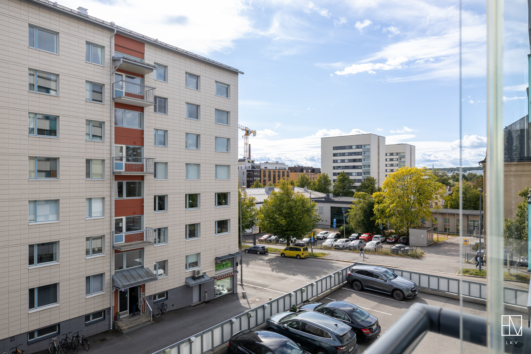 Näkymä lasitetulta parvekkeelta