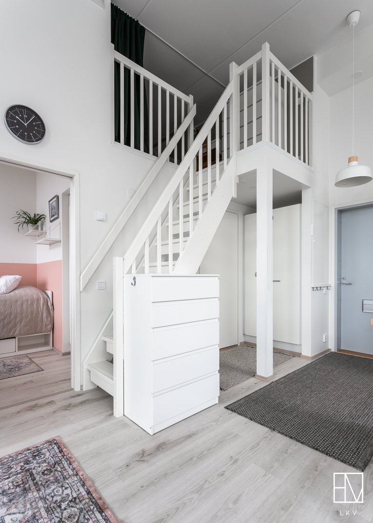 Vaaleat tyylikkäät pinnat