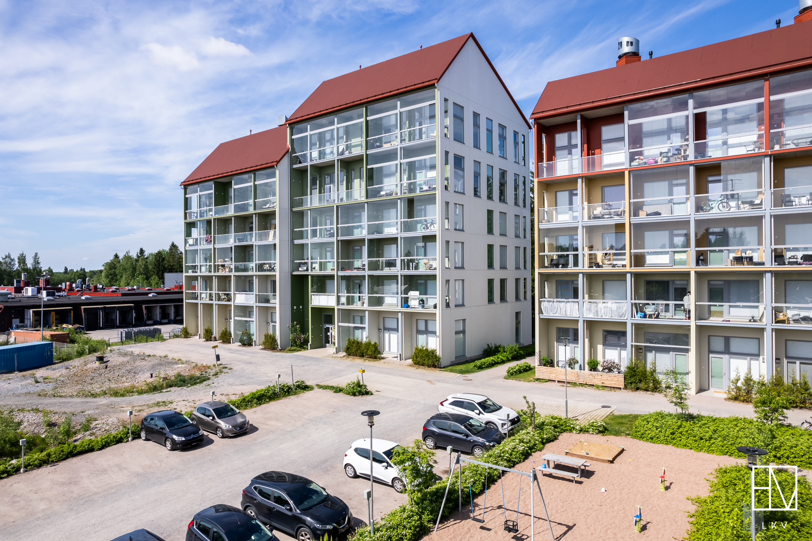 Julkisivu