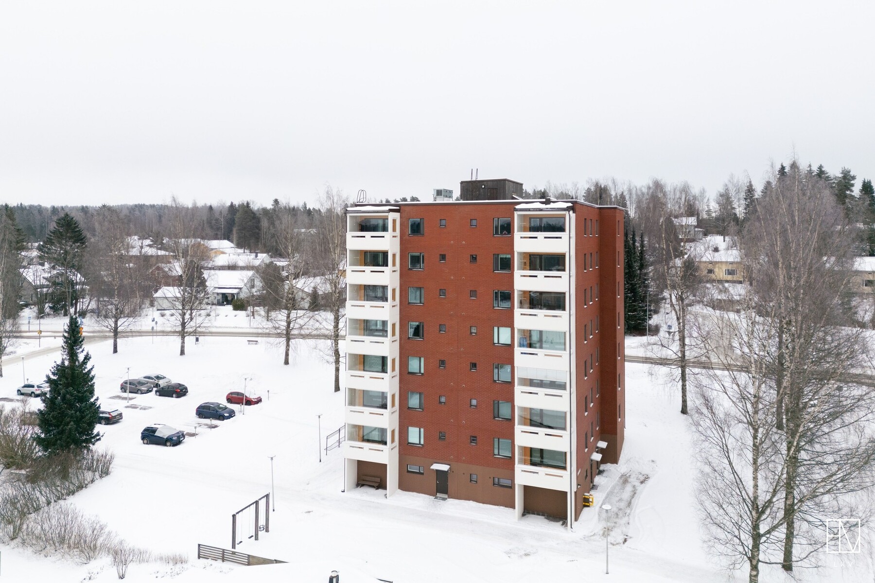 Julkisivu