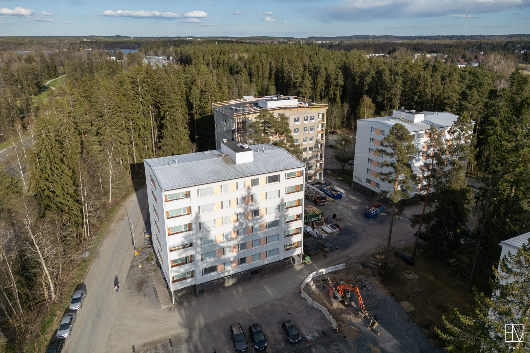 Julkisivu