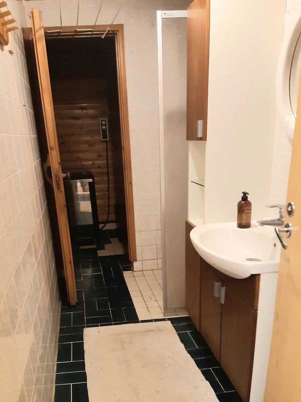 Yläkerran sauna / kph/wc