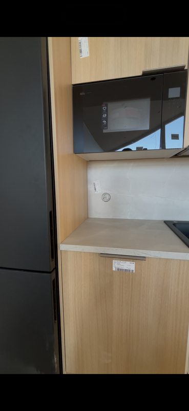 Keittiön kalusteita